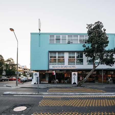 Barrys Beach Road Hotel 시드니 외부 사진