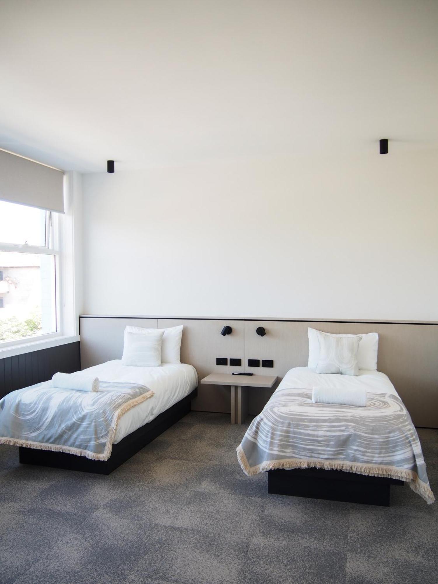 Barrys Beach Road Hotel 시드니 외부 사진