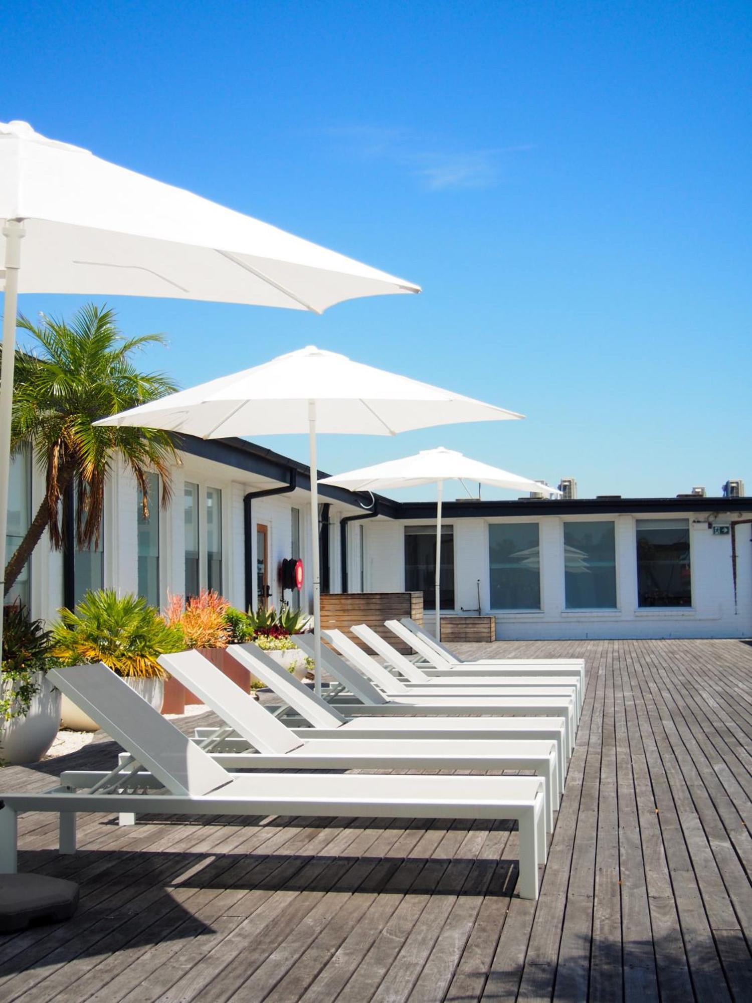 Barrys Beach Road Hotel 시드니 외부 사진